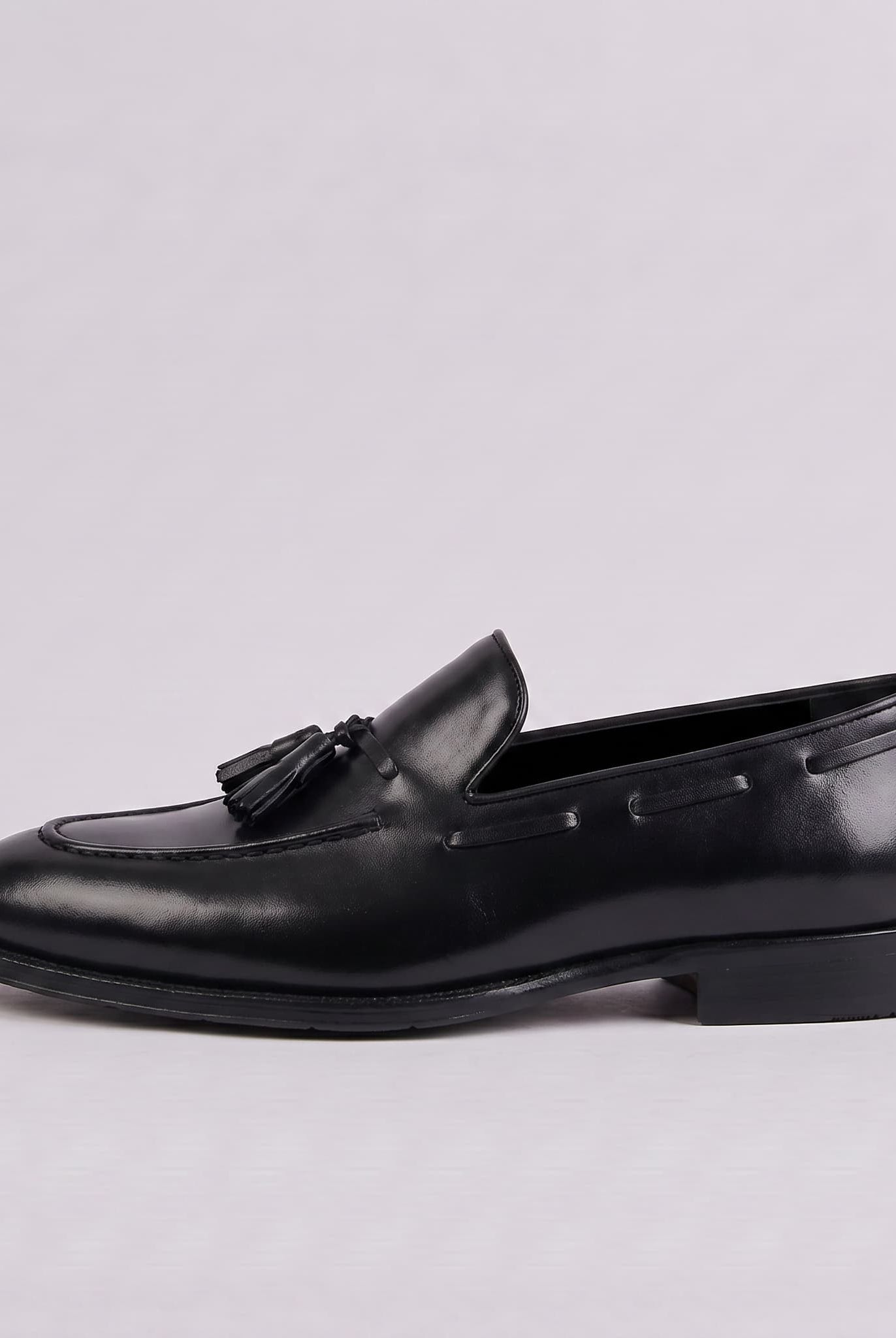 Radcliffe Tassel Loafer Black