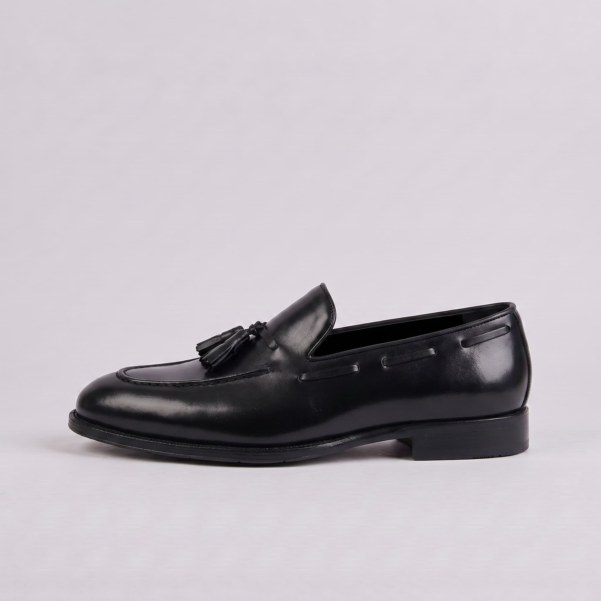 Radcliffe Tassel Loafer Black