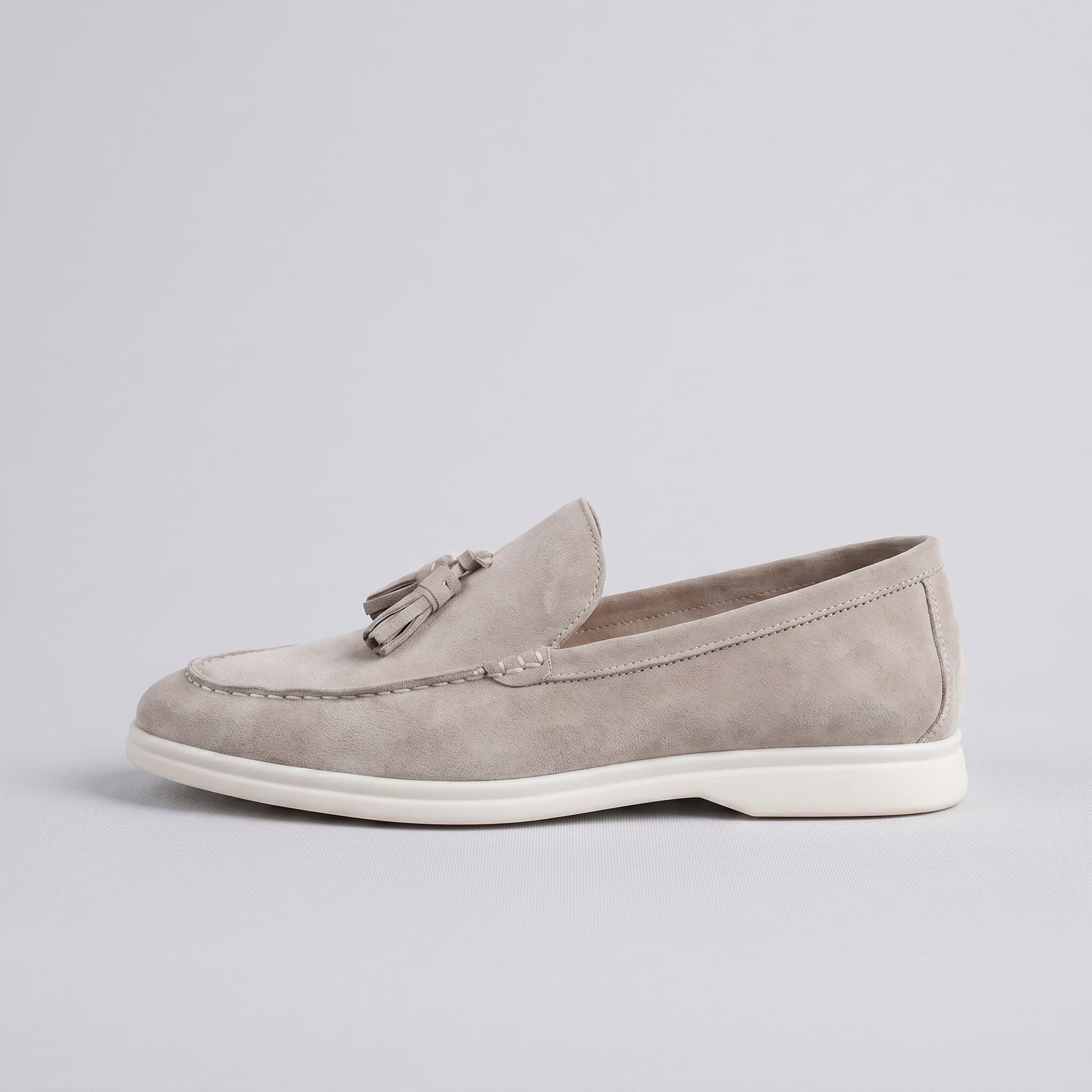 Capri Suede Loafer Light Gray